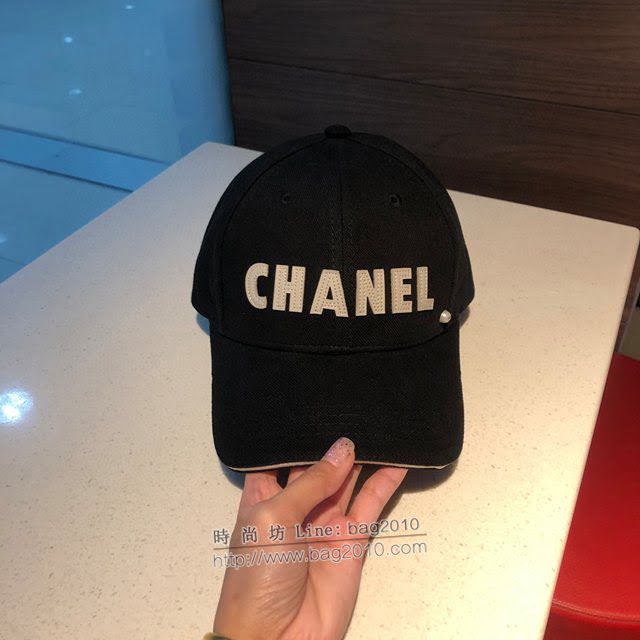 Chanel男女同款帽子 香奈兒經典字母黑白鴨舌帽棒球帽  mm1179